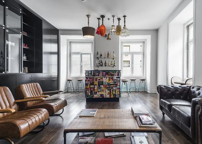 Gæstehus Tesouro Da Baixa By Shiadu Lisboa